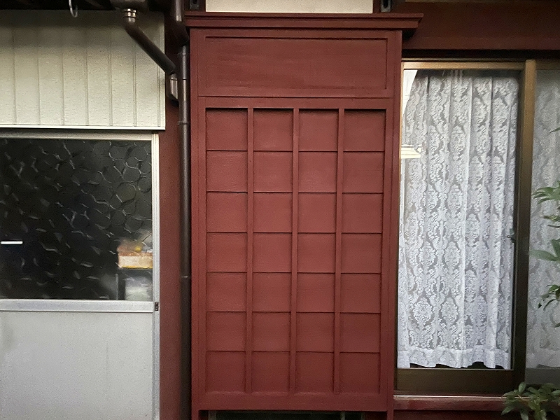 犬上郡多賀町Y様邸戸袋施工後