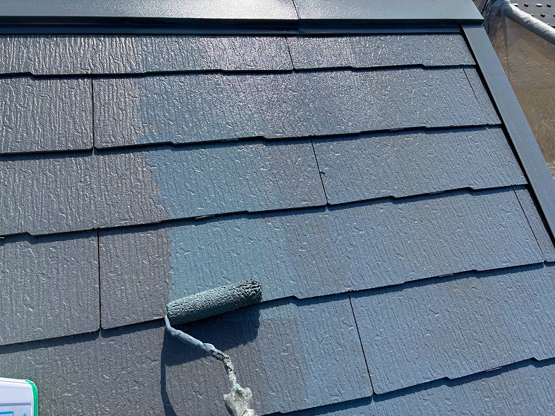 彦根市Ｔ様邸 屋根上塗り中