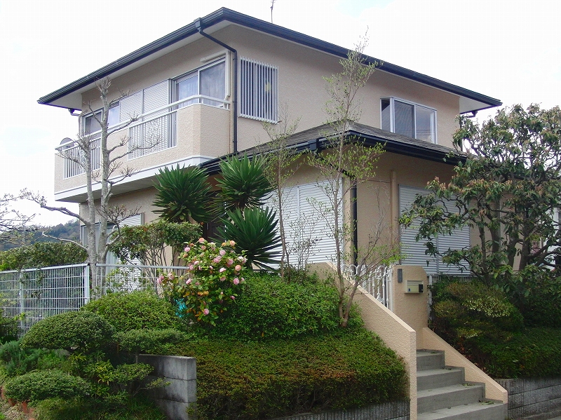湖南市O様邸 屋根外壁塗装施工後