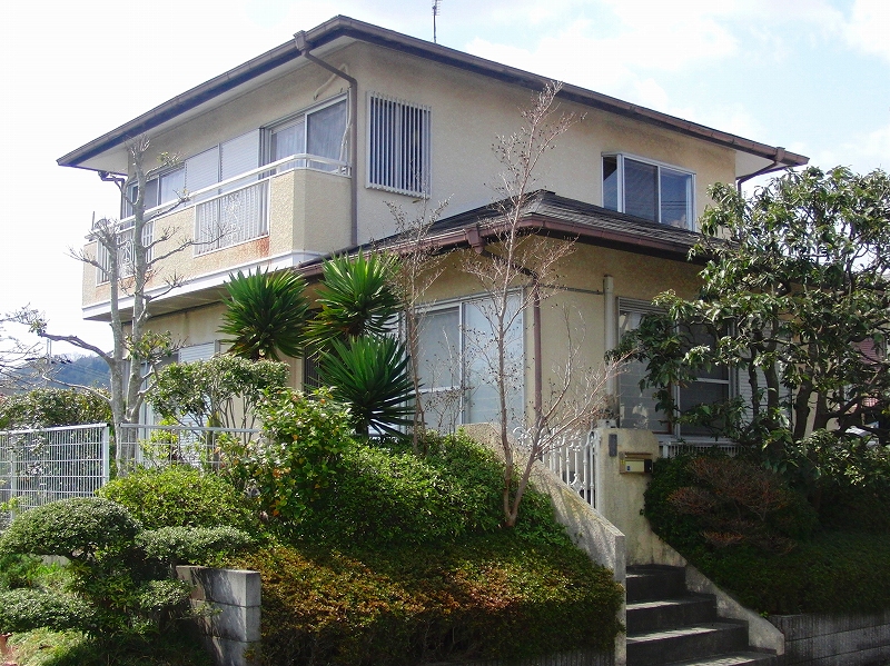 湖南市O様邸 屋根外壁塗装施工前