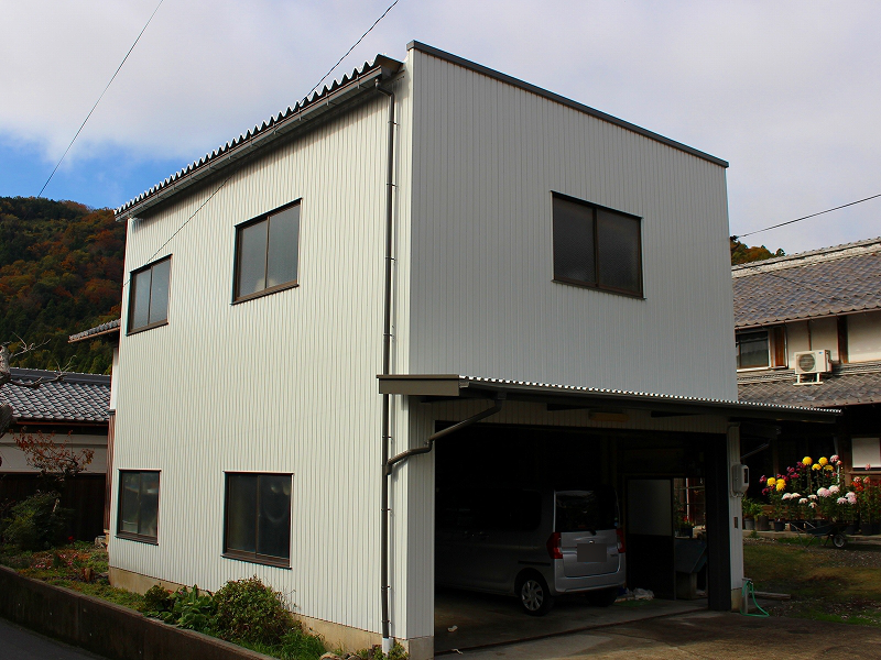 長浜市F様邸 倉庫屋根外壁塗装施工後