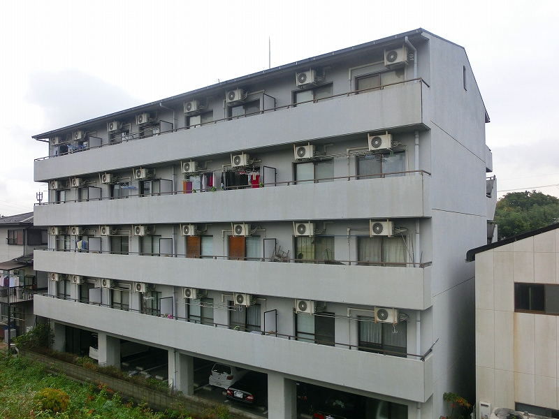 草津市のマンションの塗装工事前