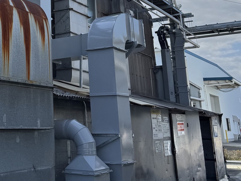 ダクト上塗り後