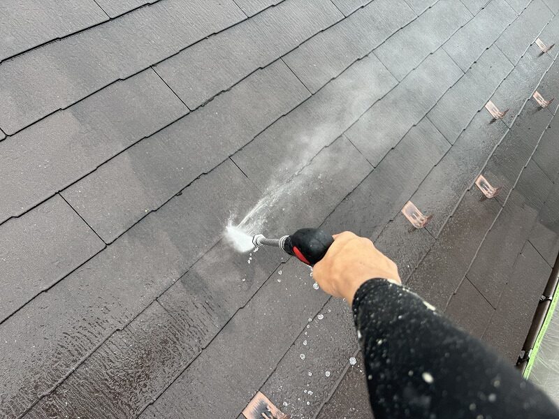 hikone-Ysama-roof-pressure- washing