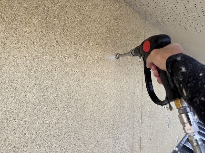 hikone-hsama-exterior-wall-pressure- washing