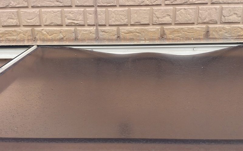 ポリカーボネート破損